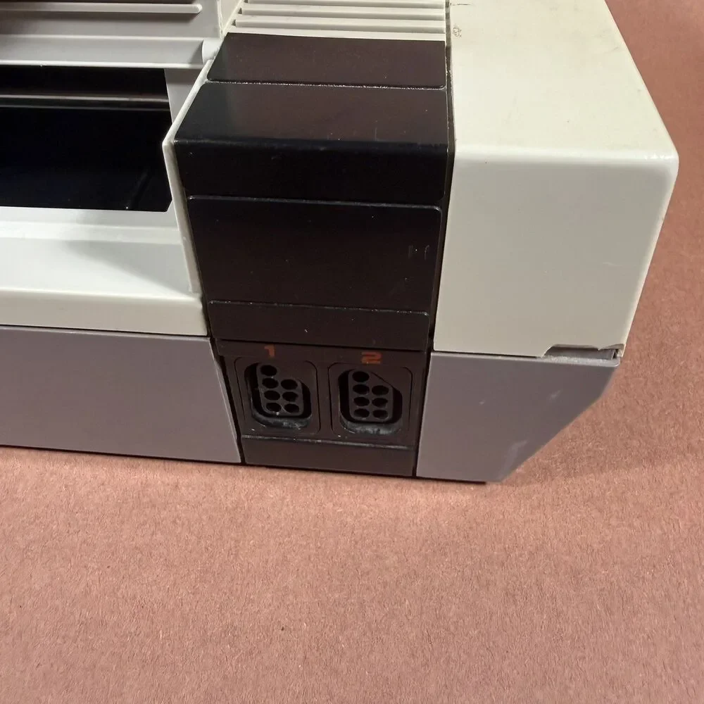 Nintendo Entertainment System NES-001 Console 1985